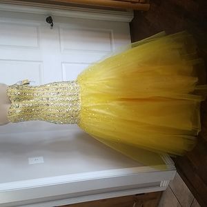 second hand pageant dresses